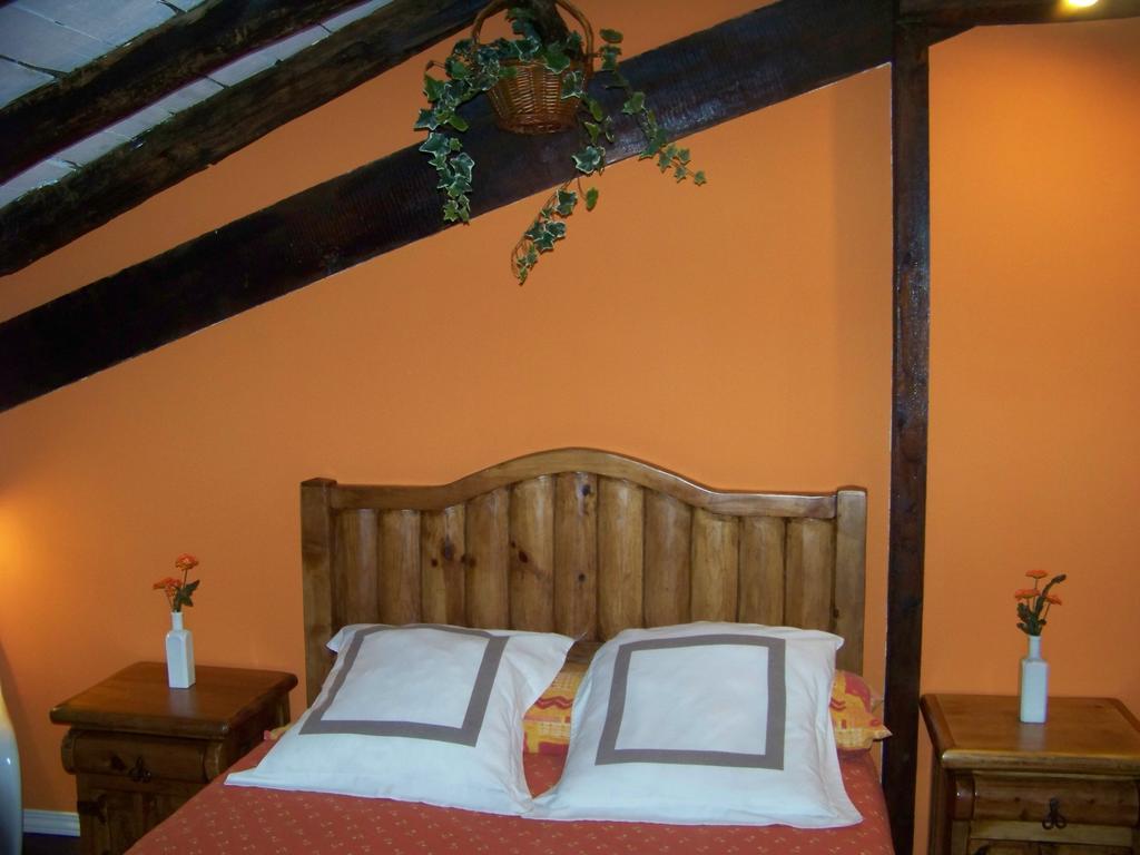B&B El Jardin De Aes Puente Viesgo Esterno foto